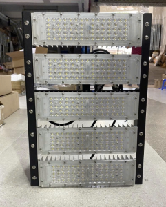 Hình minh họa Đèn pha LED BigLai – Thay hình Đèn pha led _ 5.png