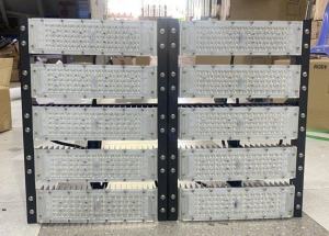 Hình minh họa Đèn pha LED BigLai – Thay hình Đèn pha led _ 8.png