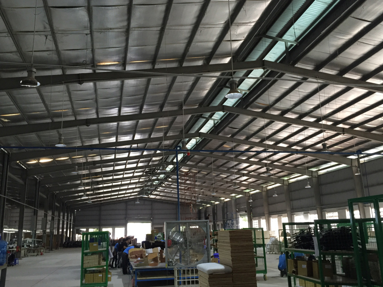 Hình ảnh xưởng Tiền Phong trong tư liệu BigLai